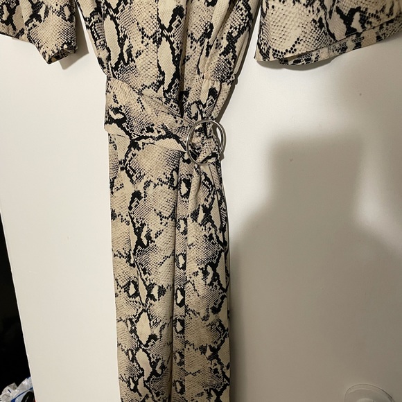 NWOT Snakeprint long dress - Picture 3 of 4